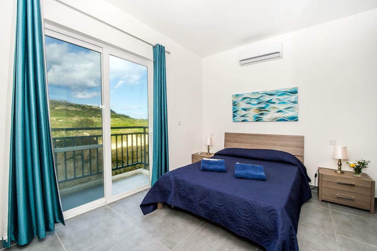 Hillock Apartment
