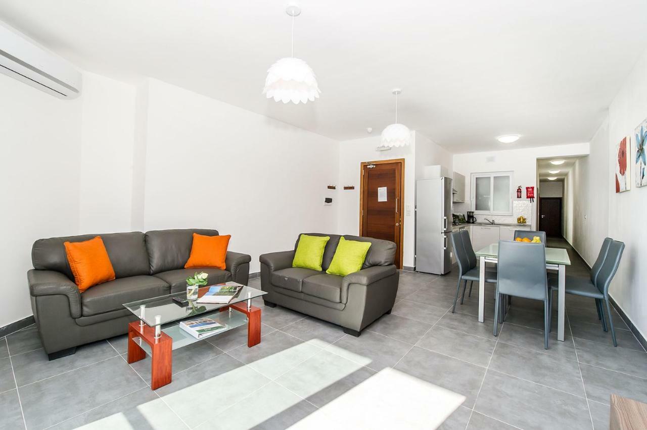 Hillock Apartment Marsalforn